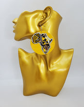 Load image into Gallery viewer, Acrylic Dangling Circle Disc Earrings Gold with African Continent
