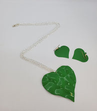 Load image into Gallery viewer, Silver Chain with Green Heart Necklace and Earrings Set

